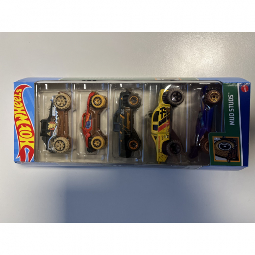 Hot Wheels 5-pack bilar - Mud Studs i gruppen LEGETØJ / Legetøjskøretøjer / Hot Wheels hos Spelexperten (965-0138A)